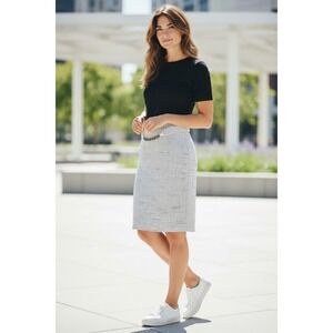 White House Black Market Pencil Skirt Women White Tweed Chain Detail Size 6